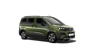 Prise et rendu à l'aéroport utilitaire peugeot rifter